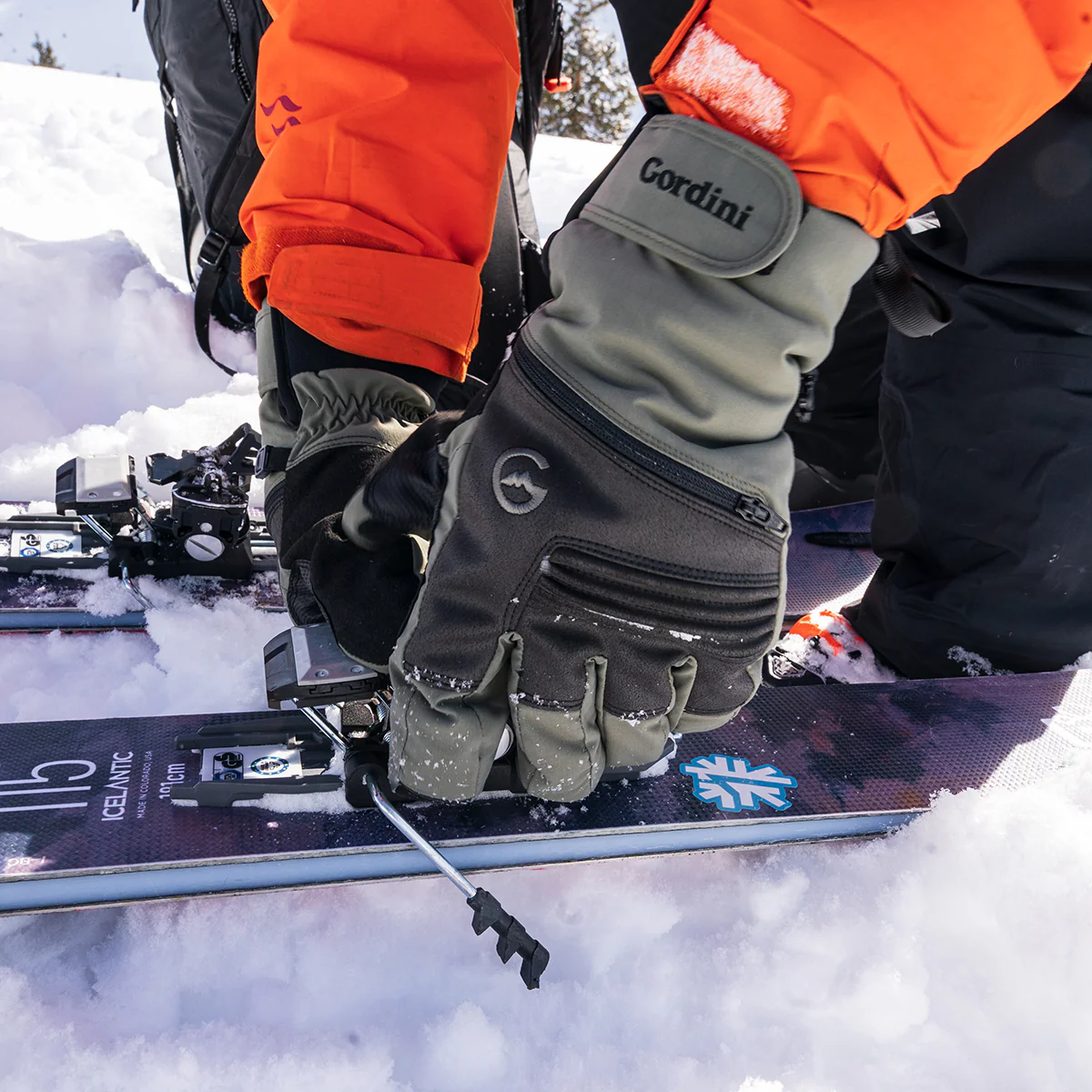 Men's GTX Storm Short Glove - Image 11